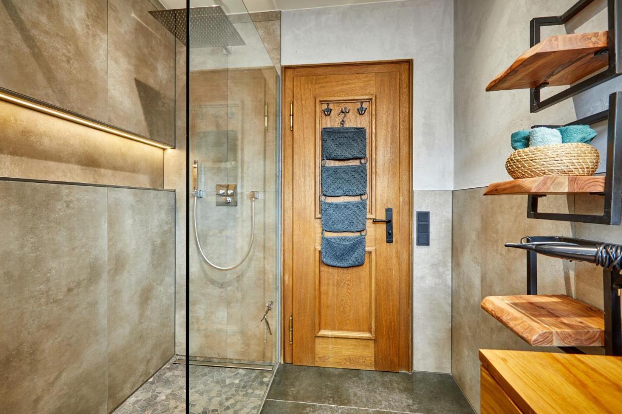 Alpis Ferienwohnung การ์มิช-พาร์เทนเคียร์เชน ภายนอก รูปภาพ