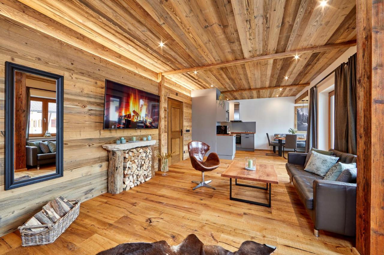 Alpis Ferienwohnung การ์มิช-พาร์เทนเคียร์เชน ภายนอก รูปภาพ