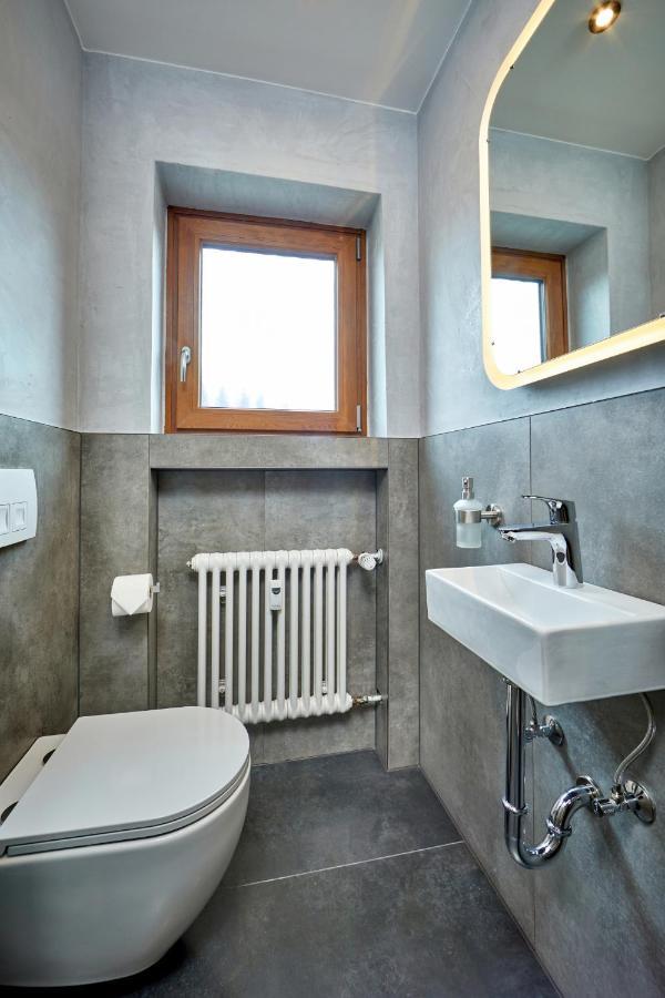 Alpis Ferienwohnung การ์มิช-พาร์เทนเคียร์เชน ภายนอก รูปภาพ